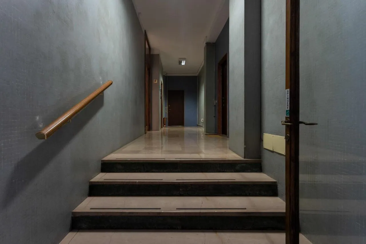 Luna Homes - Studio In Corso Sempione Milano